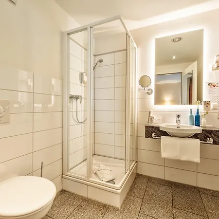 Cityclass Am Dom فندق كولونيا