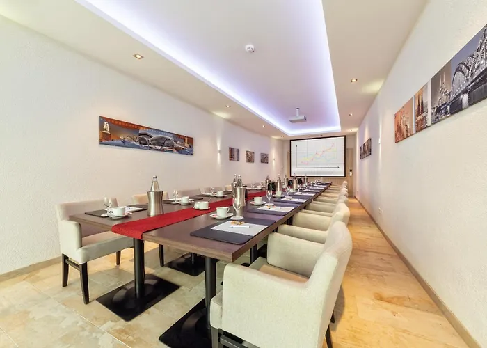 Cityclass Am Dom Hotel Kolonia