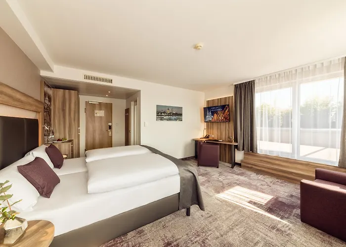Cityclass Am Dom 4*