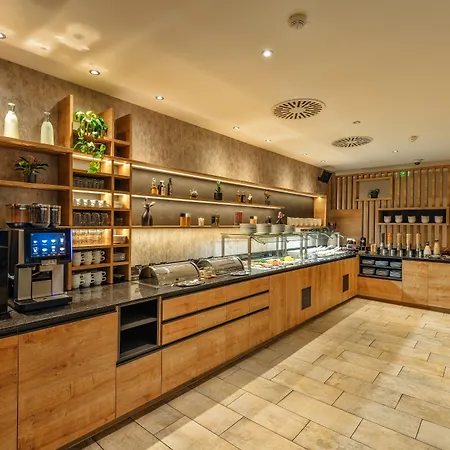 Cityclass Am Dom Hotel 4*