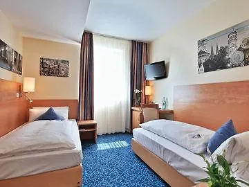 Cityclass Am Dom Hotell 4*