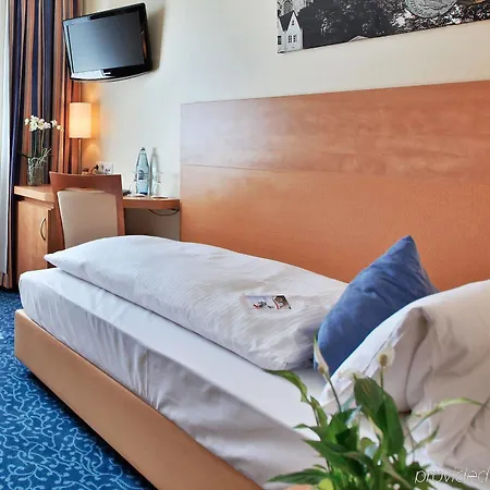 Cityclass Am Dom Hotell 4*