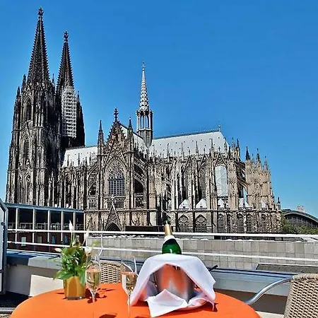 Cityclass Am Dom Hotell 4*