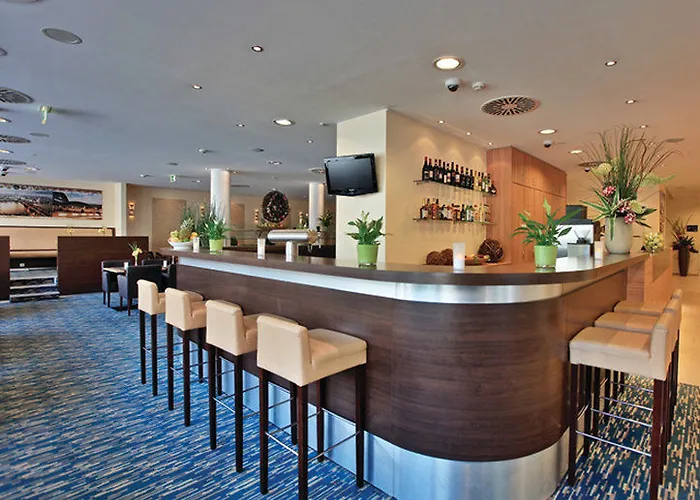 Cityclass Am Dom 酒店 4*