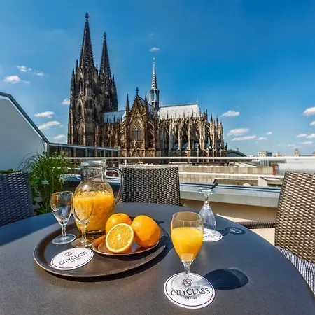 Cityclass Am Dom 4* Kolín nad Rýnem