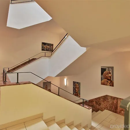 Cityclass Am Dom 4* Kolín nad Rýnem